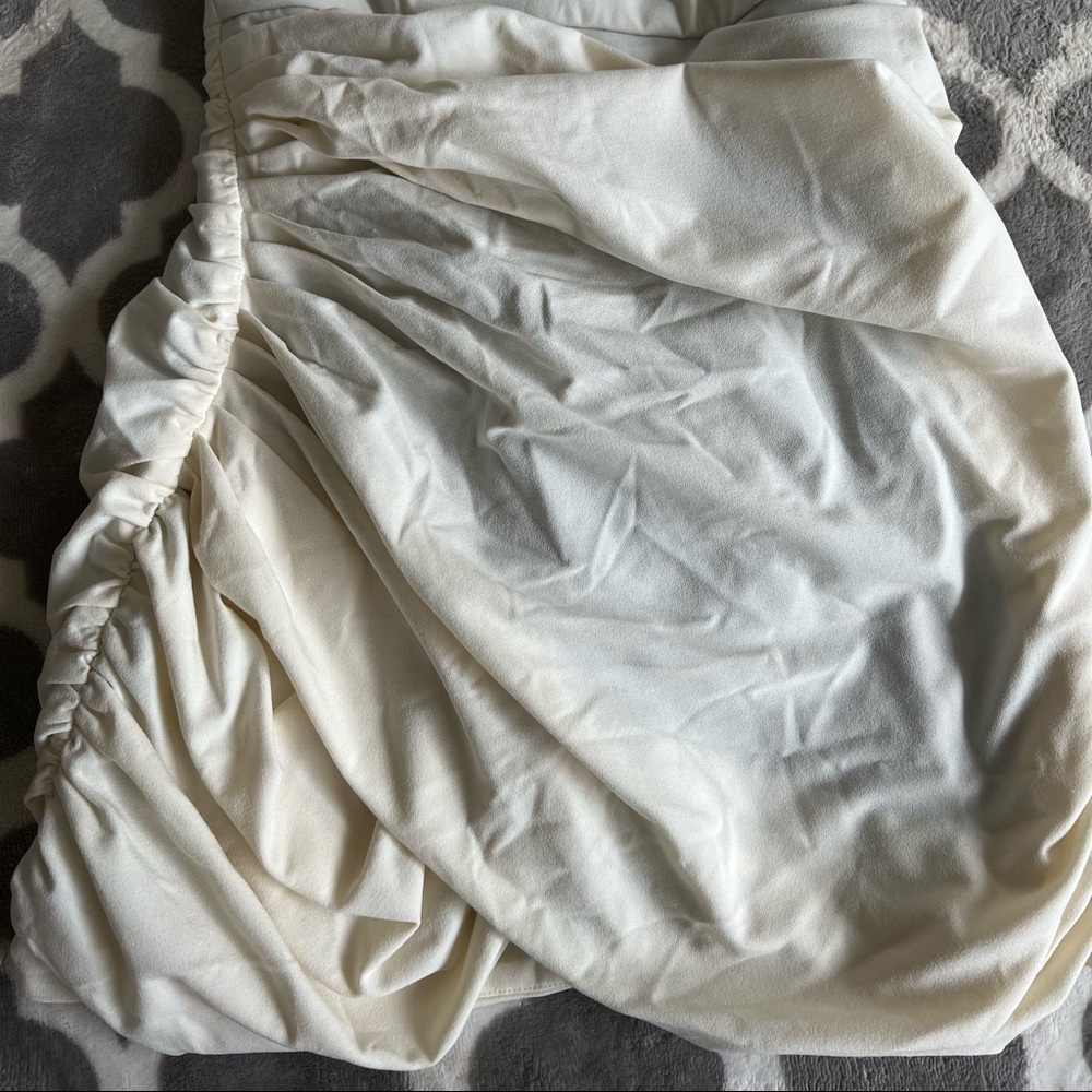 Lovers + friends white puff sleeve mini dress small - Picture 4 of 8